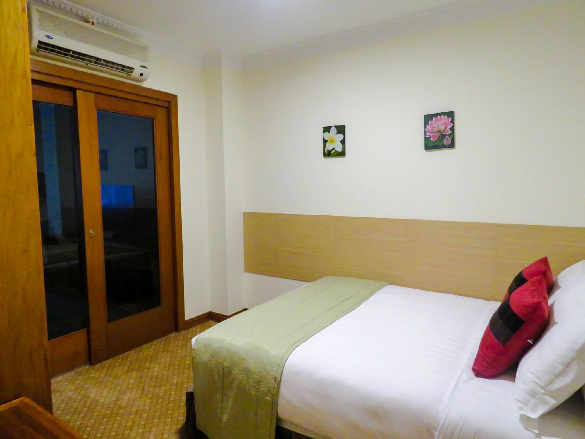 Starlodge Kampong Jerudong Chambre photo