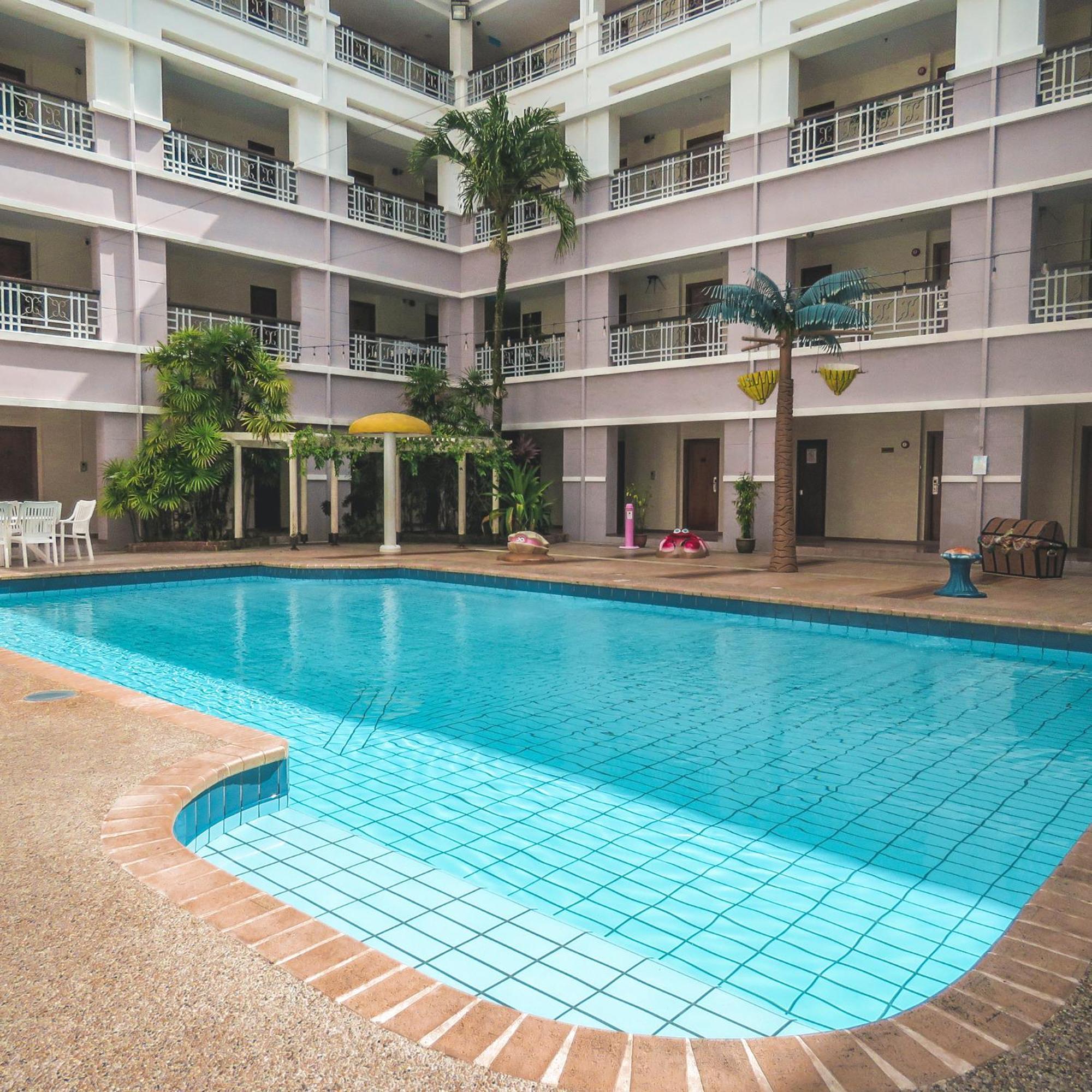 Starlodge Kampong Jerudong Extérieur photo